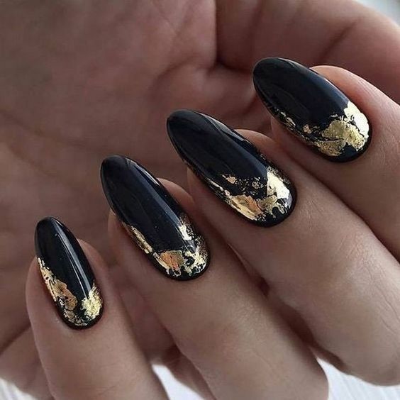 Get The Foil Nails Look With Chrome Brushing - Lulus.com Fashion Blog